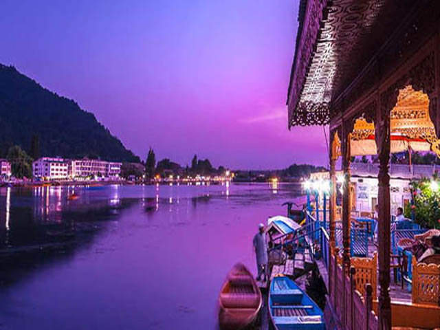 holiday tour packages Taxi service katra